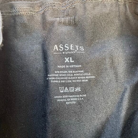 SPANX ASSETS Black High Waist Leggings Extra Large Compression Seamless‎ Ankle - Picture 3 of 5